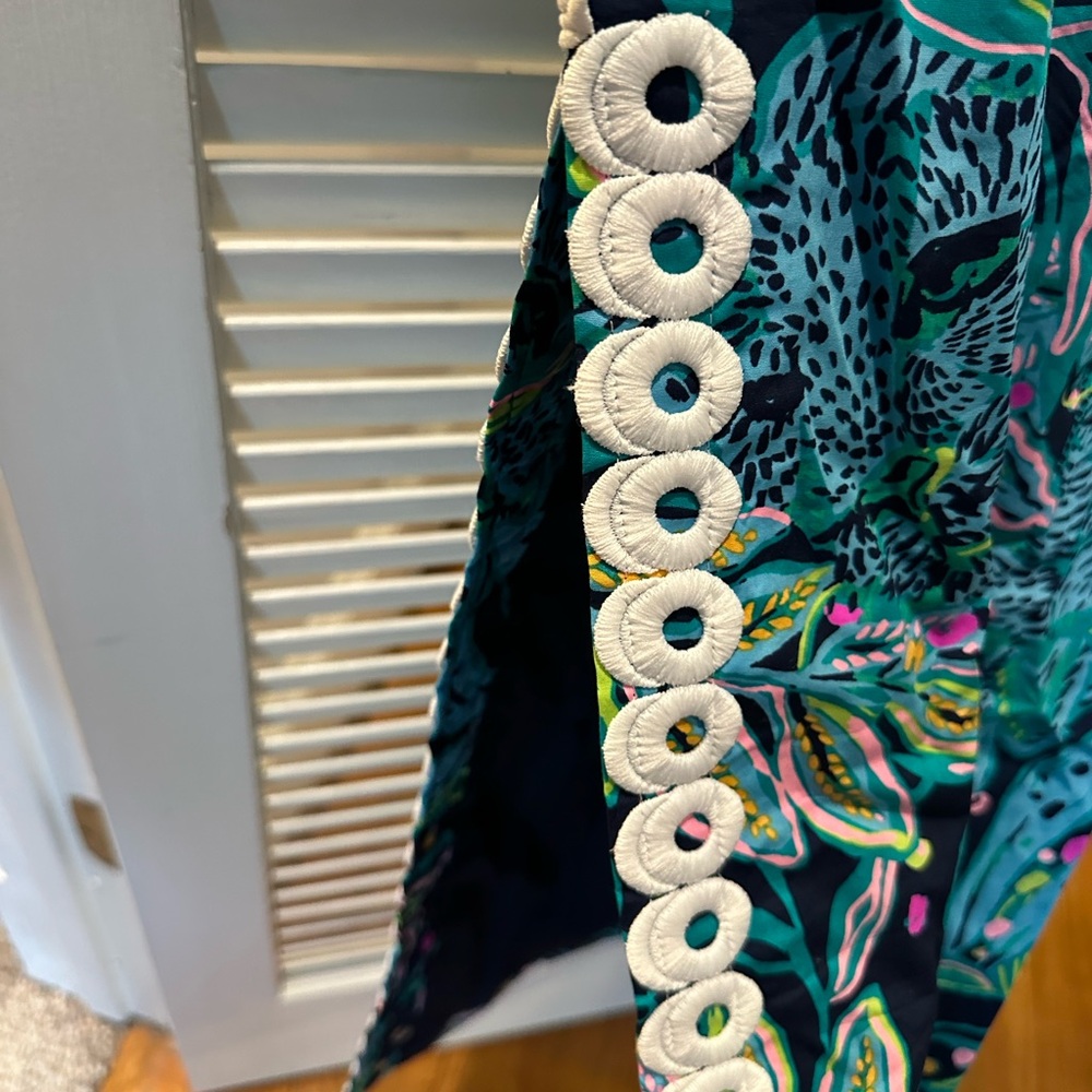 Lilly Pulitzer Shealyn Maxi Caftan in Low Tide Navy Catty Purrsonality - Picture 10 of 10